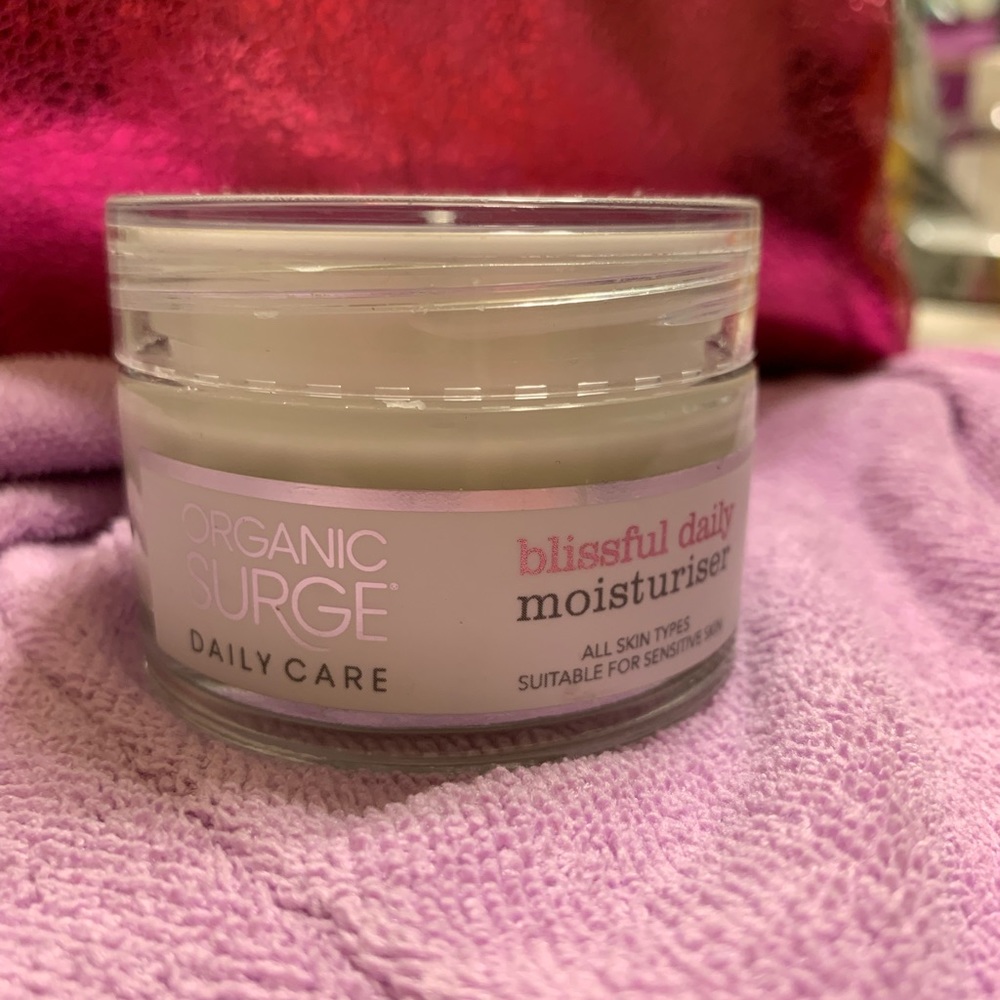 Organic Surge moisturizer